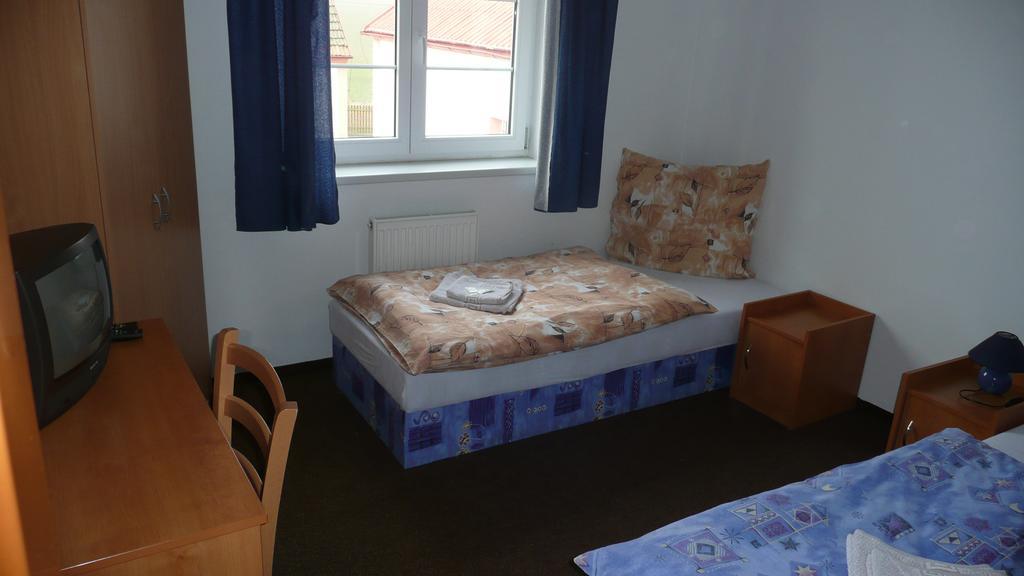 Penzion Hajsky Mlyn Nebanice Extérieur photo