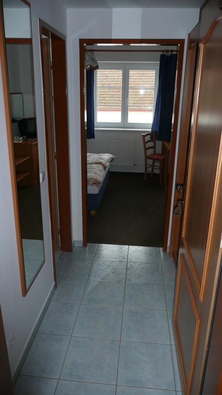Penzion Hajsky Mlyn Nebanice Extérieur photo